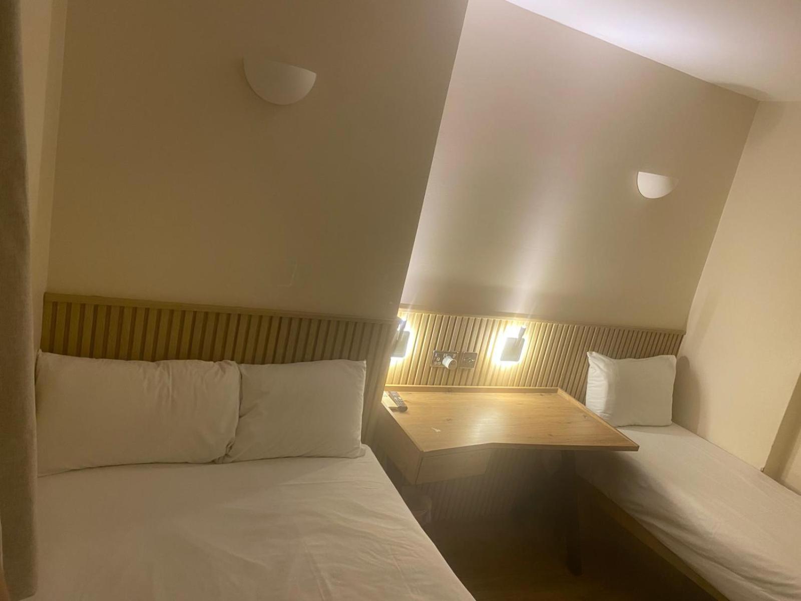 Hotel Exhibition Court 4 Londra